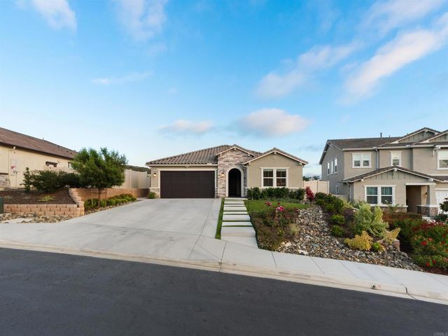 909 Woodhaven Road, San Marcos, CA 92069