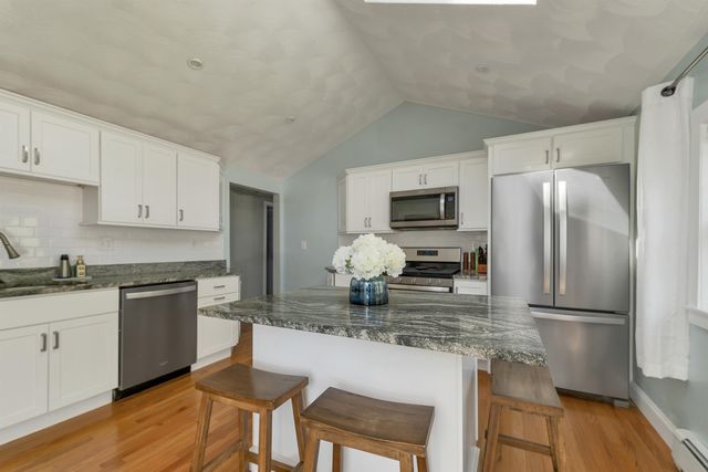 5 Frenette Drive, Hudson, NH 03051