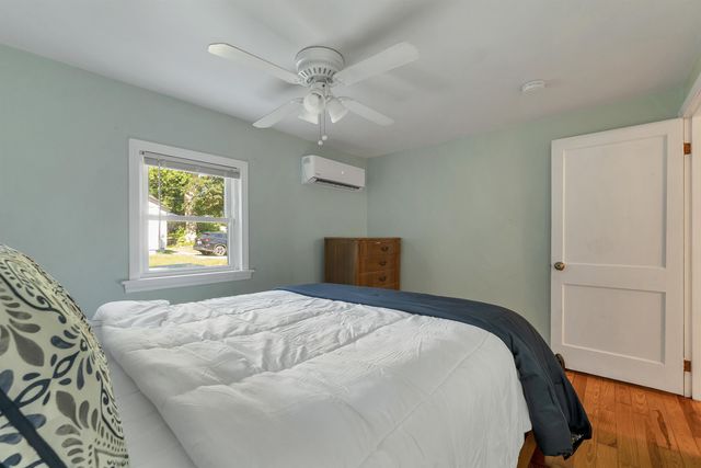 5 Frenette Drive, Hudson, NH 03051