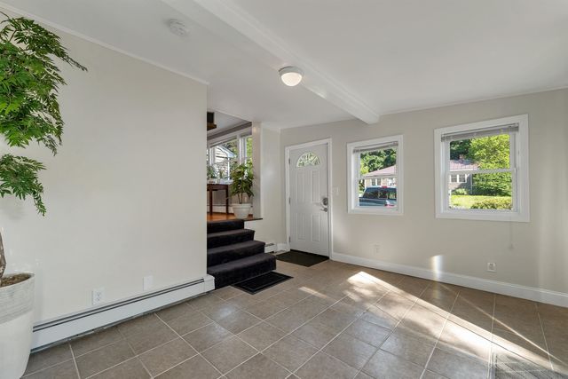 5 Frenette Drive, Hudson, NH 03051