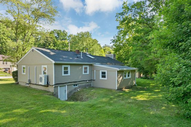 5 Frenette Drive, Hudson, NH 03051