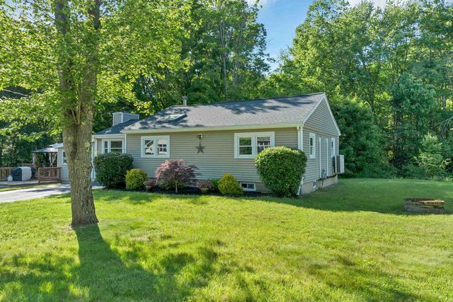 5 Frenette Drive, Hudson, NH 03051
