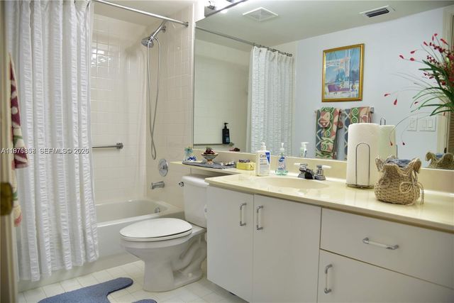 7730 Granville Drive 202, Tamarac, FL 33321