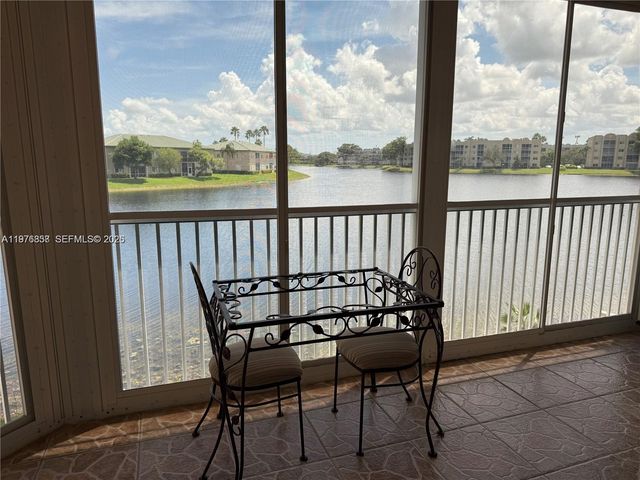 7730 Granville Drive 202, Tamarac, FL 33321