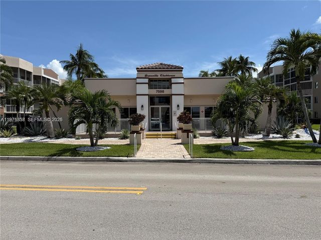 7730 Granville Drive 202, Tamarac, FL 33321