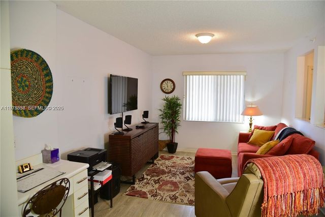 7730 Granville Drive 202, Tamarac, FL 33321