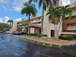 7730 Granville Drive 202, Tamarac, FL 33321