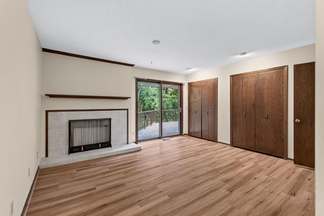 1120 Rockstone Lane, New Brighton, MN 55112