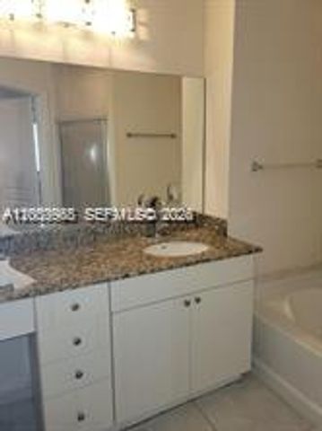 1830 Radius Dr 1218, Hollywood, FL 33020