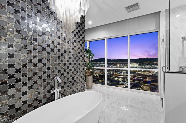 4575 Dean Martin Drive 3300, Las Vegas, NV 89103