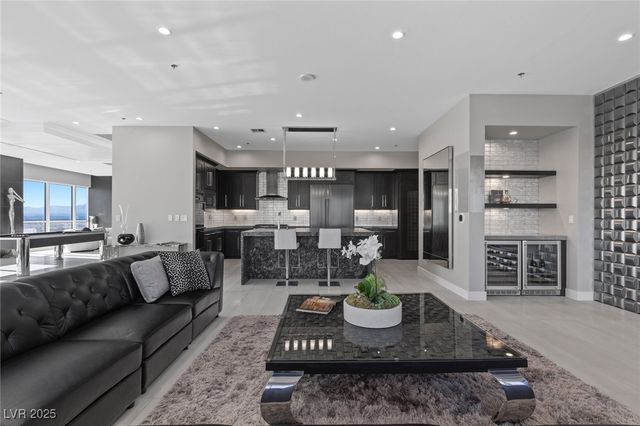 4575 Dean Martin Drive 3300, Las Vegas, NV 89103