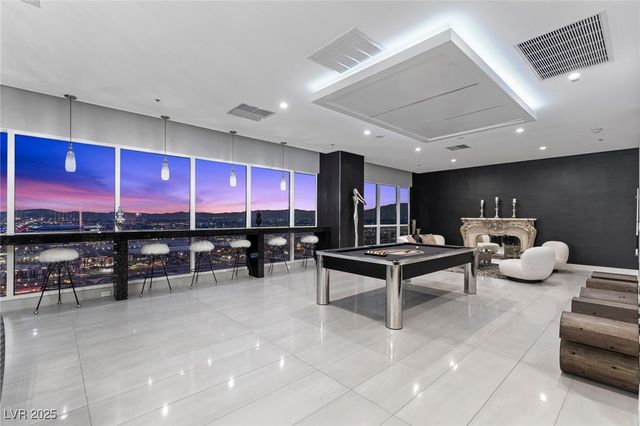 4575 Dean Martin Drive 3300, Las Vegas, NV 89103