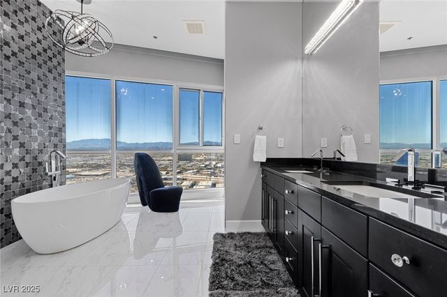 4575 Dean Martin Drive 3300, Las Vegas, NV 89103