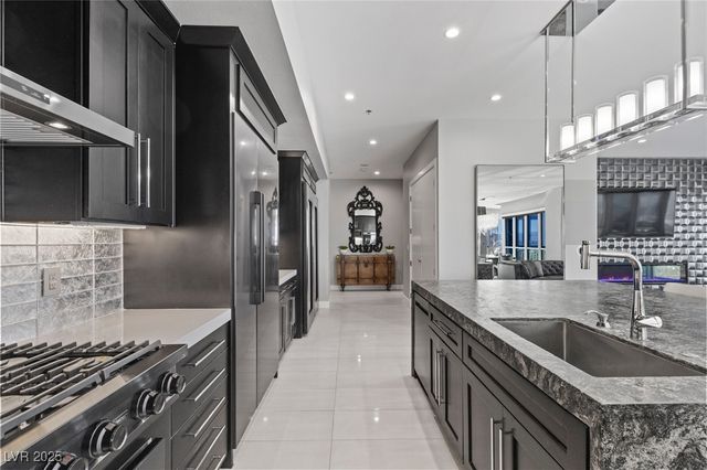 4575 Dean Martin Drive 3300, Las Vegas, NV 89103