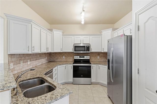 23 Harrington Drive, Bella Vista, AR 72714