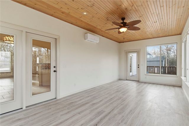 23 Harrington Drive, Bella Vista, AR 72714