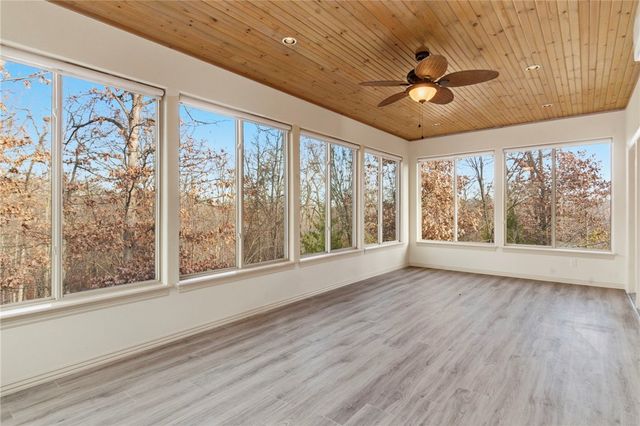 23 Harrington Drive, Bella Vista, AR 72714