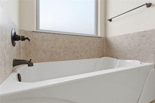 23 Harrington Drive, Bella Vista, AR 72714