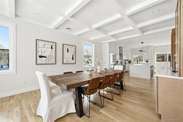 19 Arrow Lane, Hicksville, NY 11801