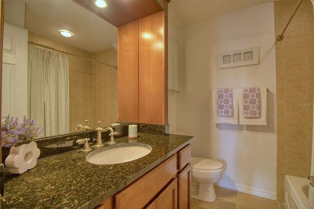 702 LYNDHURST STREET 821, Dunedin, FL 34698