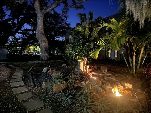 702 LYNDHURST STREET 821, Dunedin, FL 34698