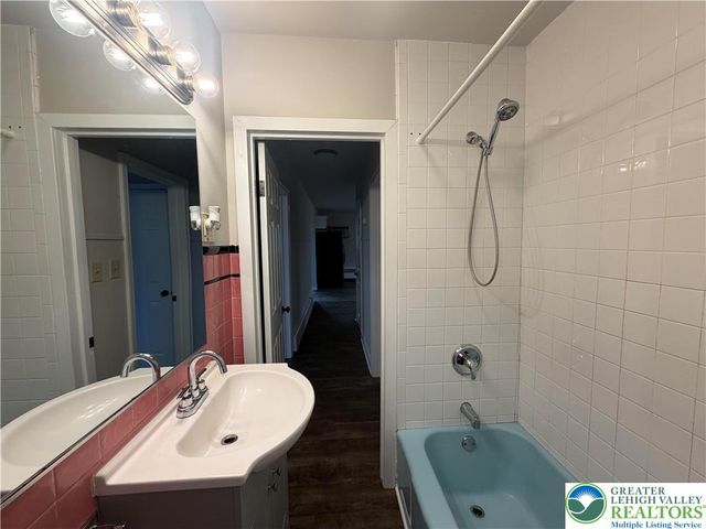 32 North Front Street, Coplay Boro, PA 18037