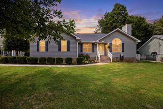 717 Ashbrook Drive, Hixson, TN 37343