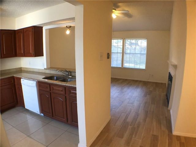 5300 Keller Springs Road 2055, Dallas, TX 75248