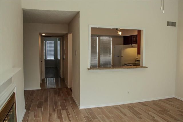 5300 Keller Springs Road 2055, Dallas, TX 75248