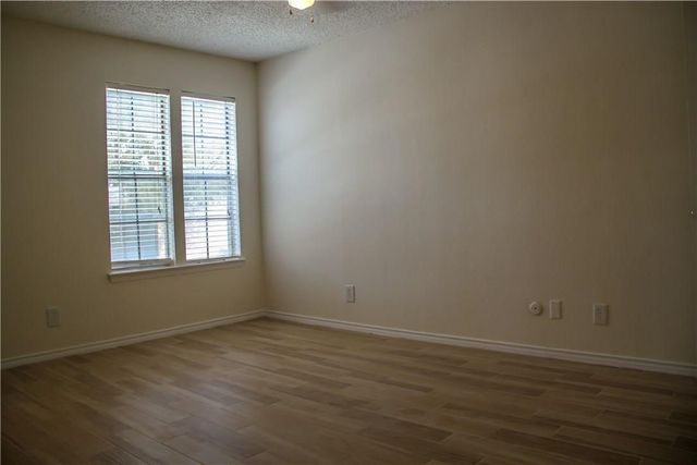 5300 Keller Springs Road 2055, Dallas, TX 75248