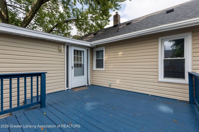 1105 Comfort Street, Lansing, MI 48915