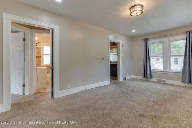 1105 Comfort Street, Lansing, MI 48915