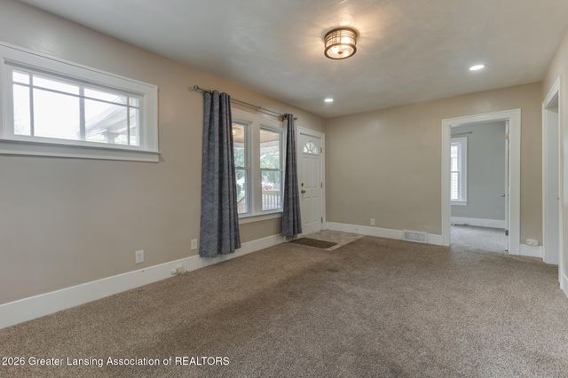 1105 Comfort Street, Lansing, MI 48915