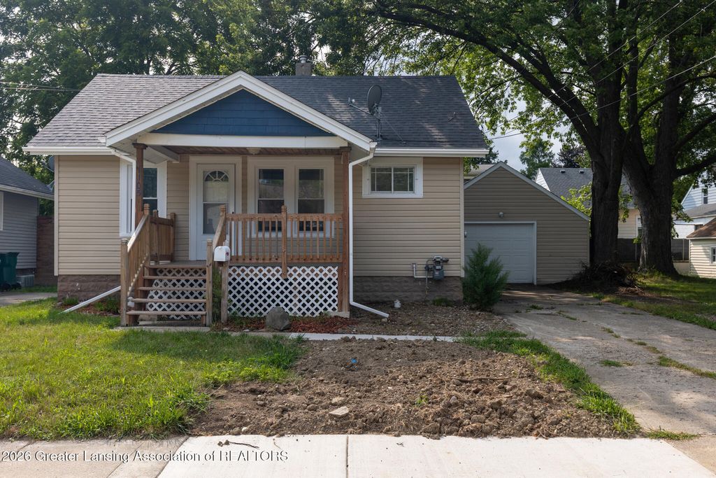 1105 Comfort Street, Lansing, MI 48915
