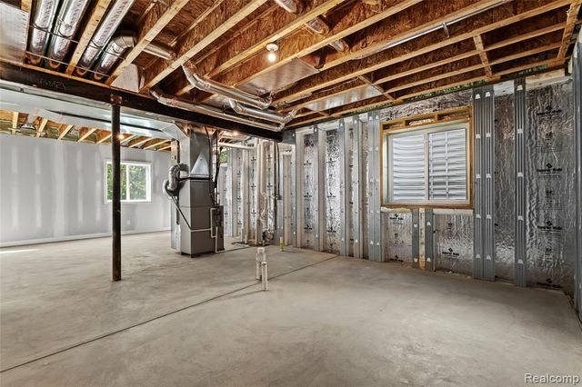 7120 Opfer Drive, Whitmore Lake, MI 48189