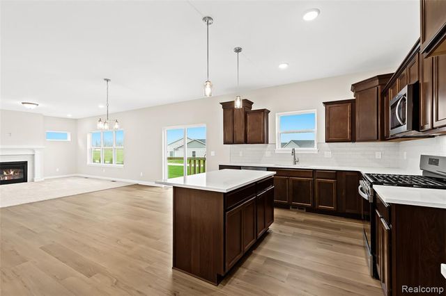7120 Opfer Drive, Whitmore Lake, MI 48189