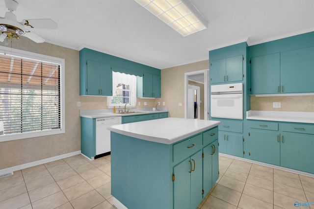 313 Wildhaven Circle, Gadsden, AL 35901