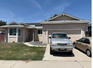 911 Toro Ln, Lathrop, CA 95330