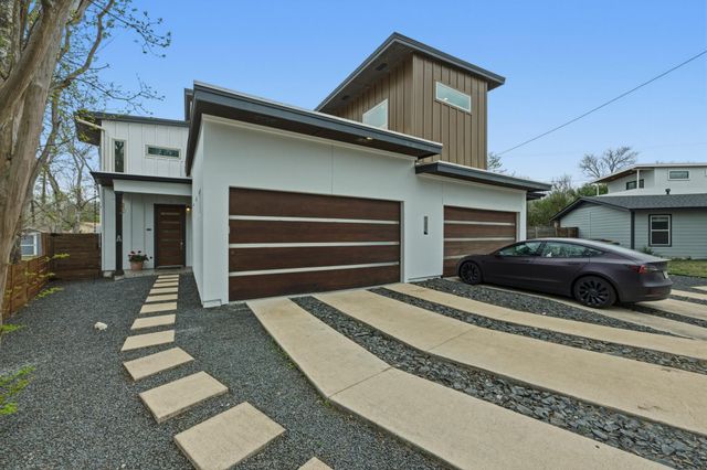 1405 Camelot CIR A, Austin, TX 78745