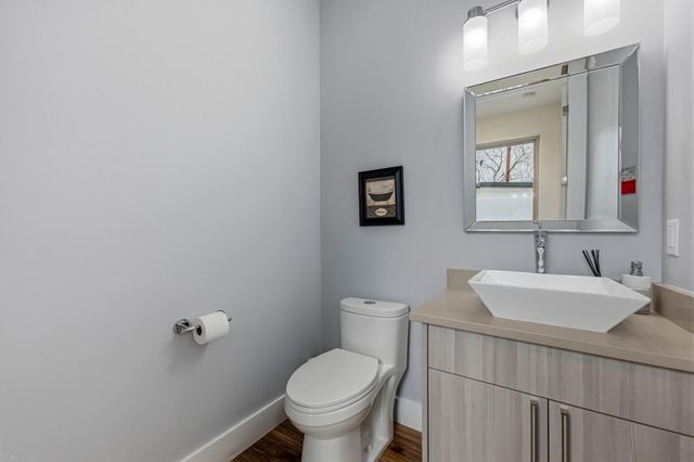 1405 Camelot CIR A, Austin, TX 78745
