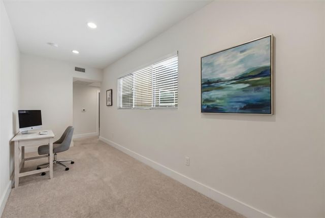 1405 Camelot CIR A, Austin, TX 78745
