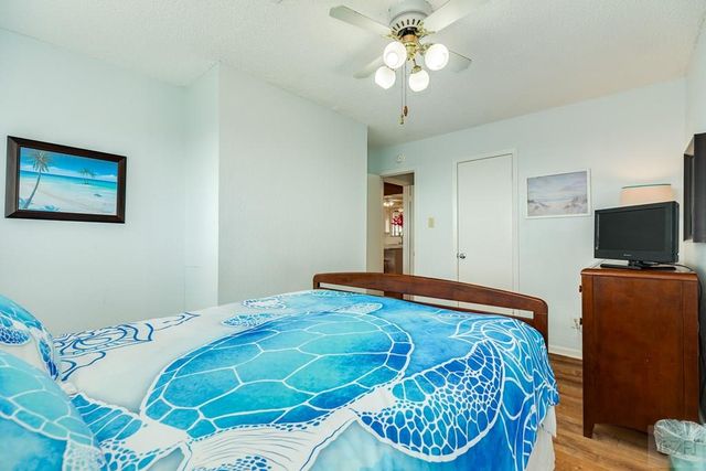 12520 E Buena Vista, Galveston, TX 77554