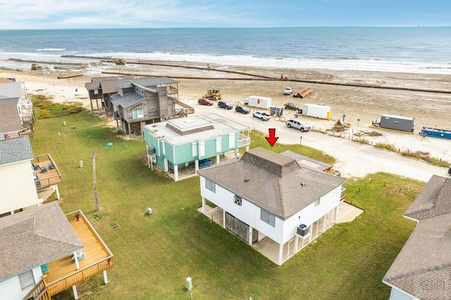 12520 E Buena Vista, Galveston, TX 77554