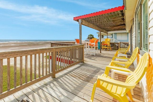 12520 E Buena Vista, Galveston, TX 77554