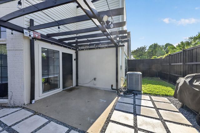 535 Briarcliff Drive, Garland, TX 75043