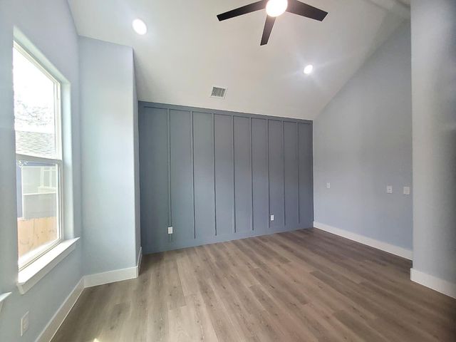 106 Halawa CT, Bastrop, TX 78602