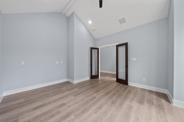 106 Halawa CT, Bastrop, TX 78602