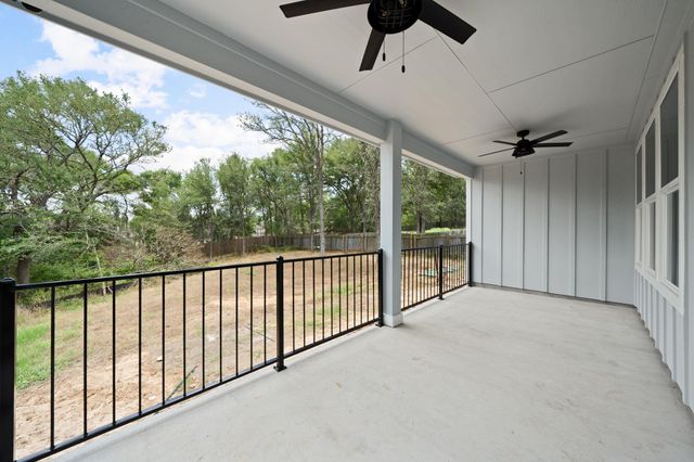106 Halawa CT, Bastrop, TX 78602