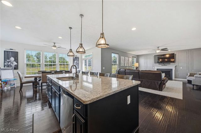 3131 Fairview Drive, Avon, OH 44011