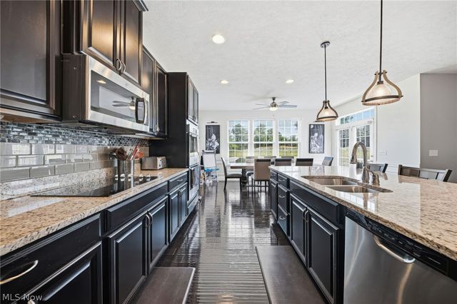 3131 Fairview Drive, Avon, OH 44011